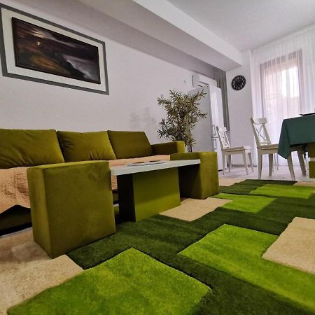 Green Apartment- Brilliant Apartments Constanţa Eksteriør bilde