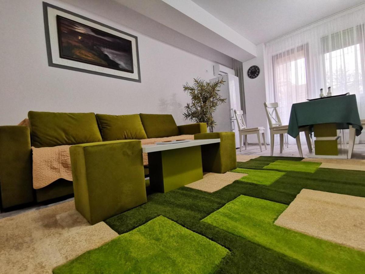 Green Apartment- Brilliant Apartments Constanţa Eksteriør bilde