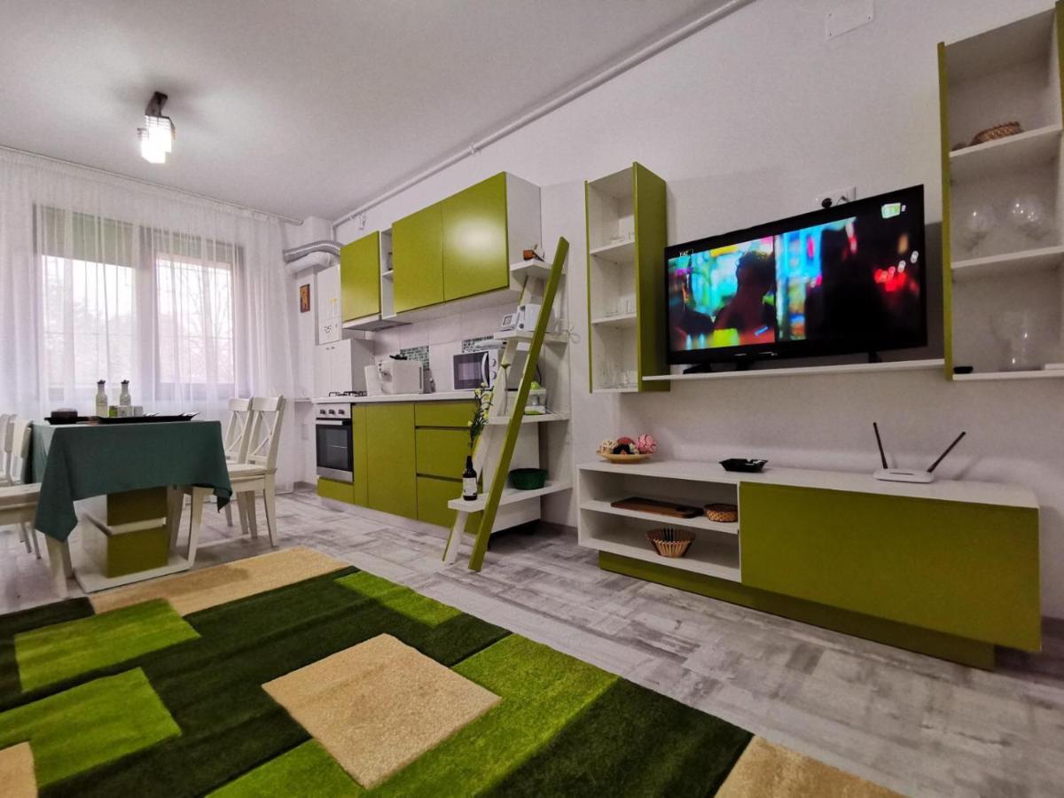 Green Apartment- Brilliant Apartments Constanţa Eksteriør bilde